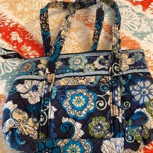 Vera Bradley set in Mod Flower Blue purse wallet preowned